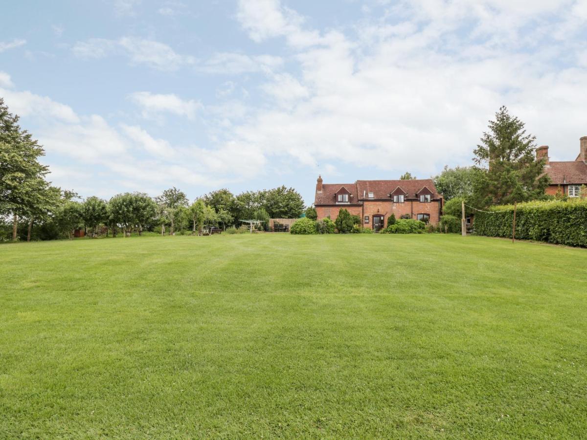 Lawn Farm Holiday home *