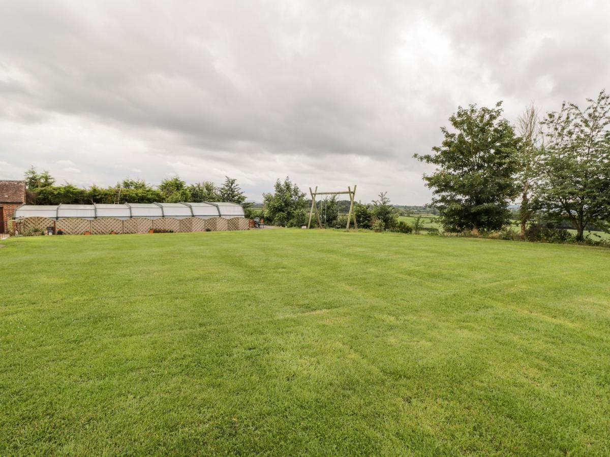 Lawn Farm * Gloucester