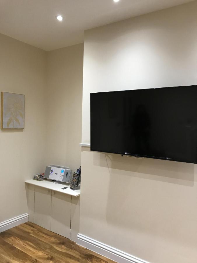 Parliament Guest house 3*