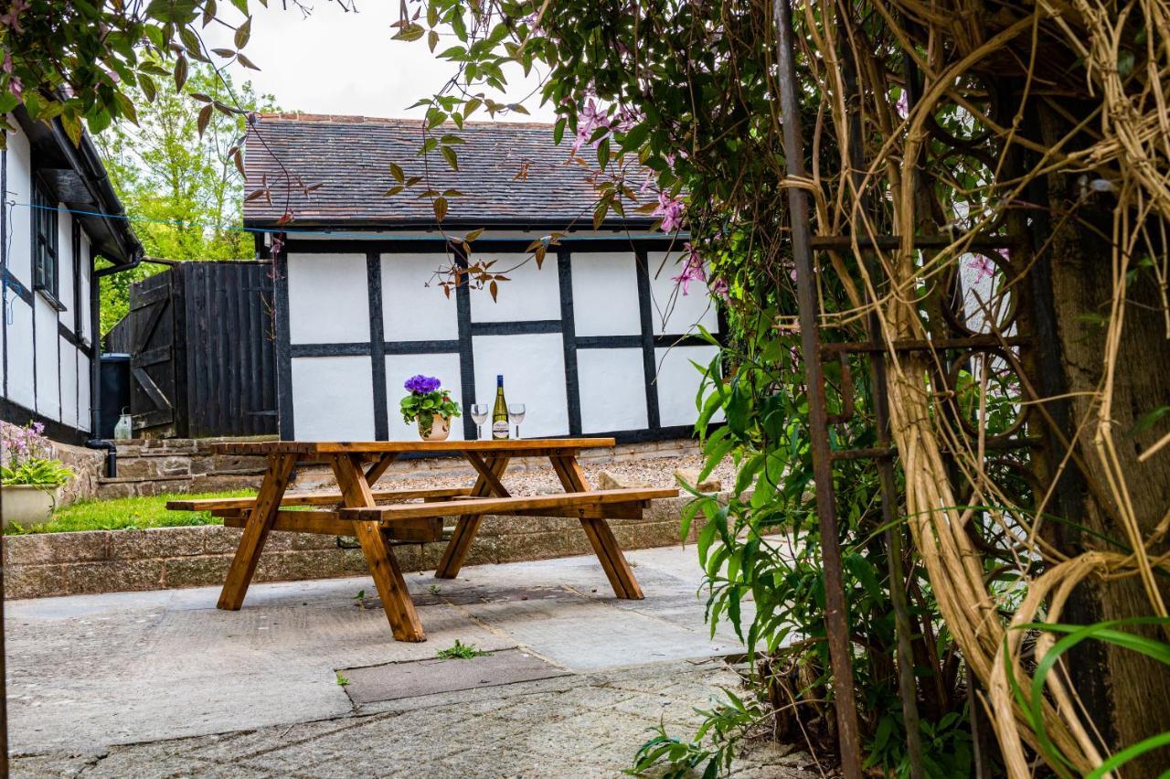 The Old Farm Gloucester