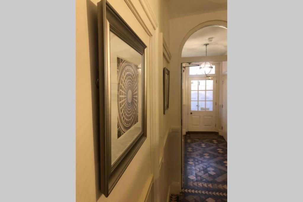 Contemporary Near Quays&docks * Gloucester