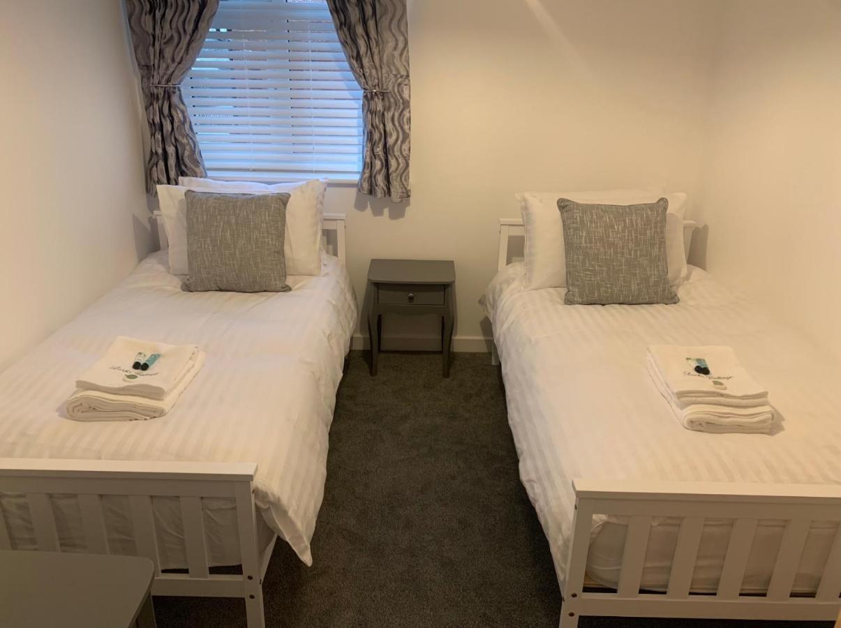 Larks Cottage With Hot Tub Pool Table And Sky Holiday home