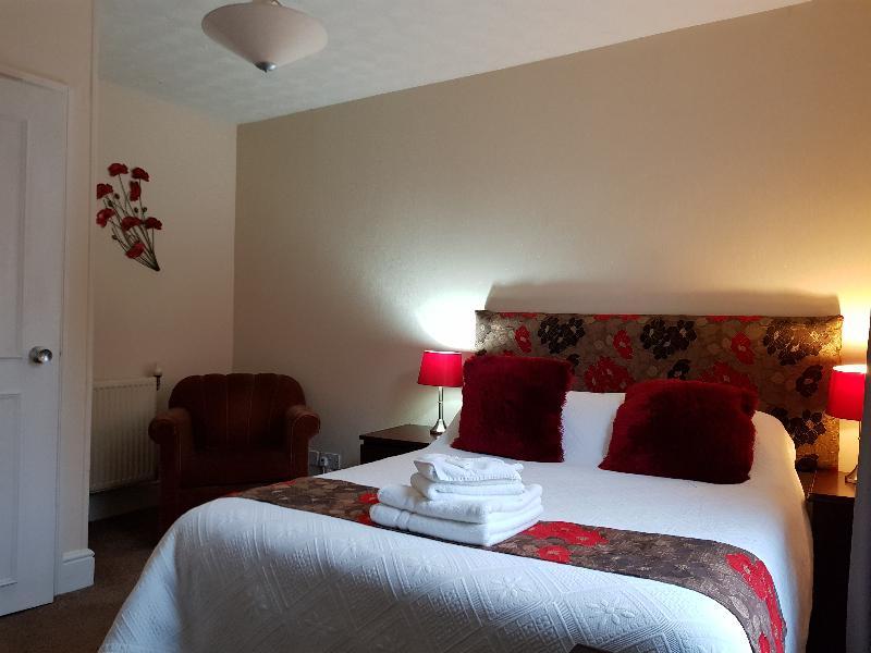 Edward Hotel 2*