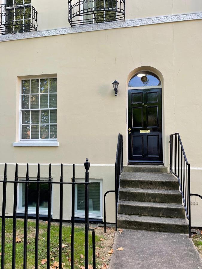 Beautiful Georgian Duplex * Gloucester