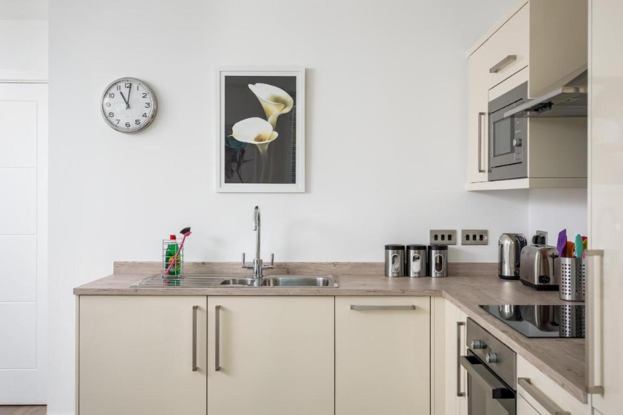 The Post House One By Fortuna Apartment Gloucester