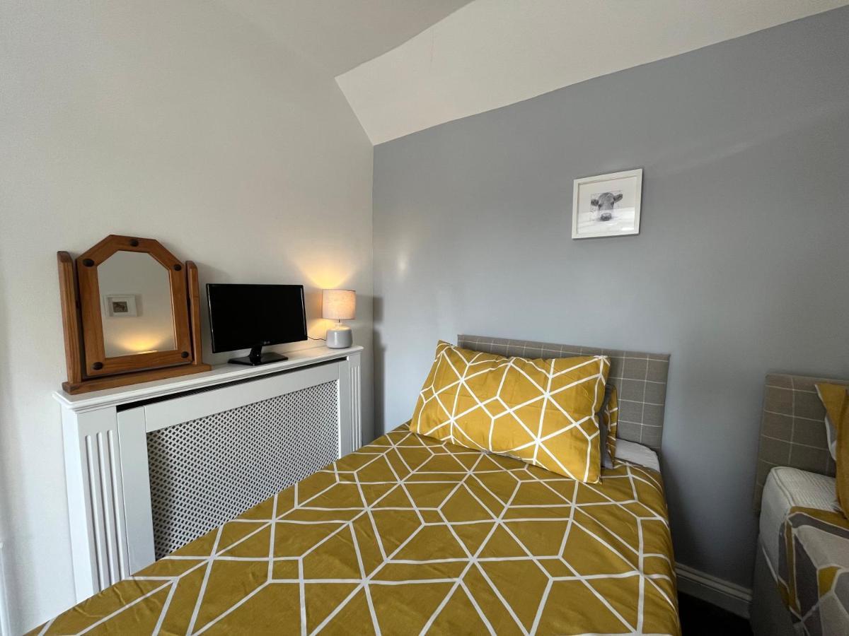 The Ship - Self Catering Inn 3*