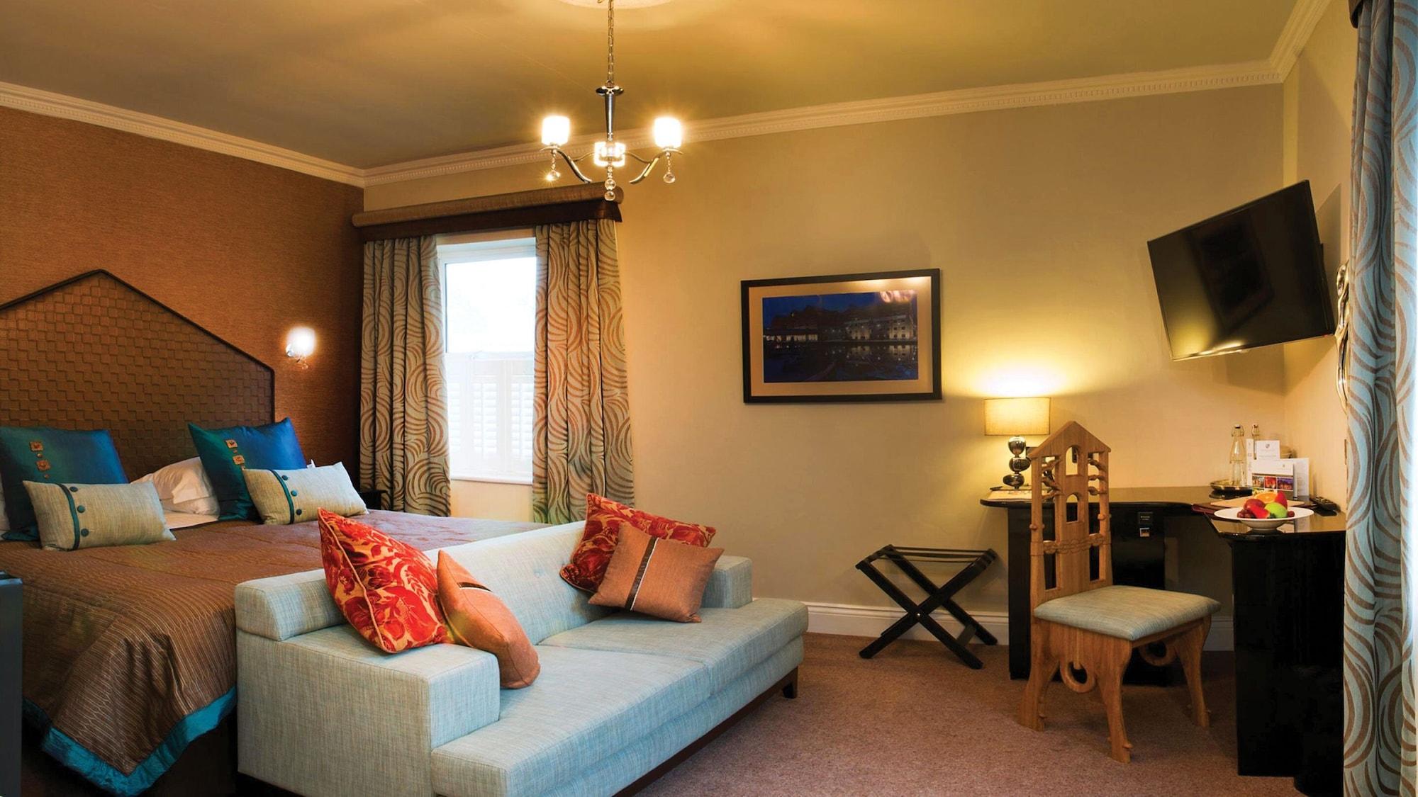 Hatherley Manor & * Gloucester