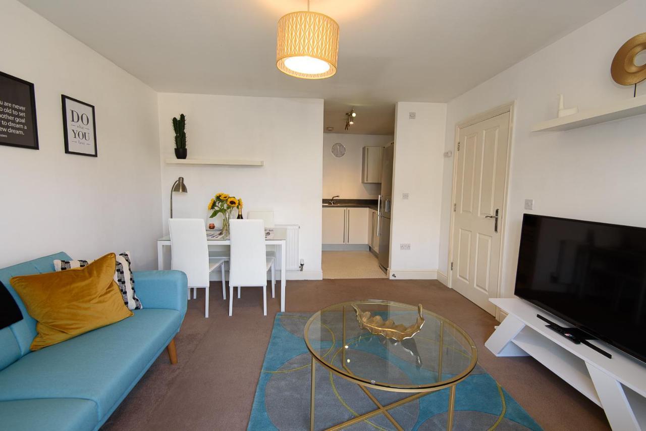 Apartment K Suites - Longhorn Avenue Gloucester