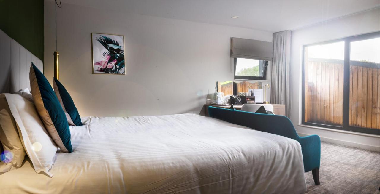 Hatherley Manor &