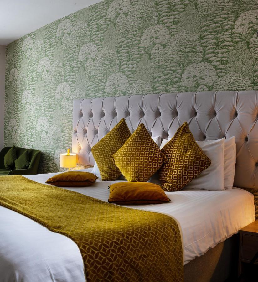 Hatherley Manor & * Gloucester