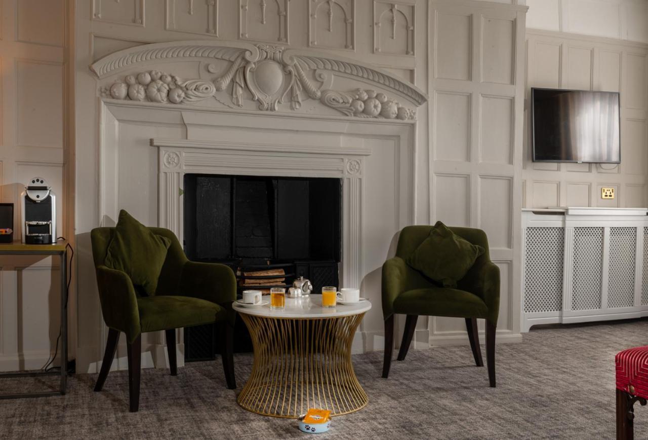 Country house Hatherley Manor & Gloucester