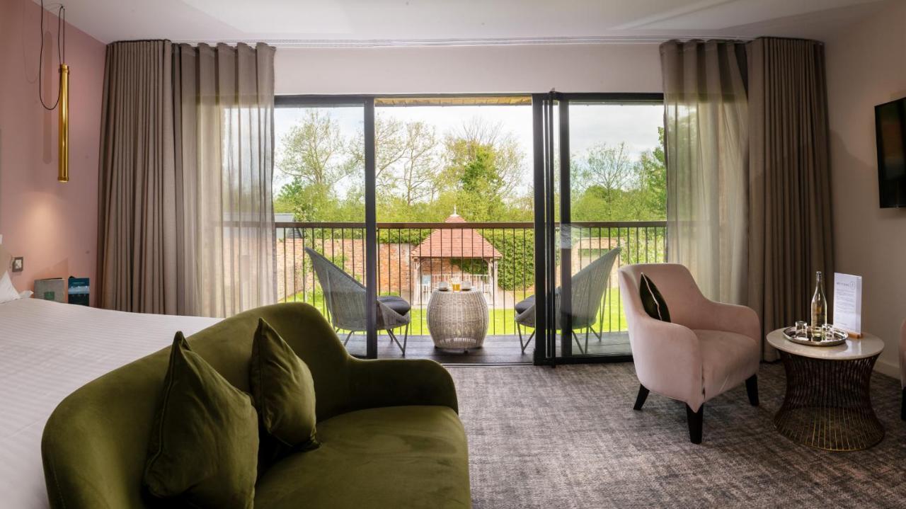Hatherley Manor & Country house