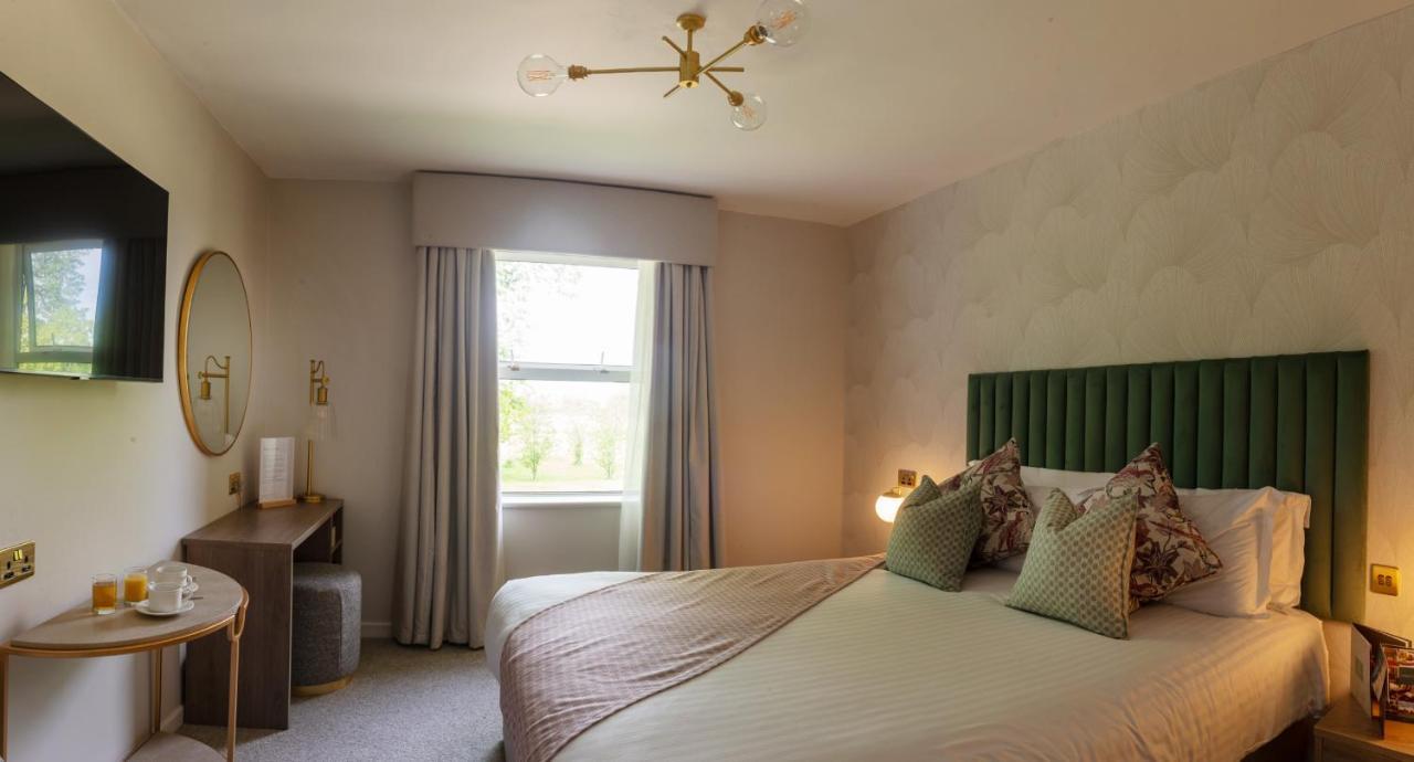 Hatherley Manor & * Gloucester