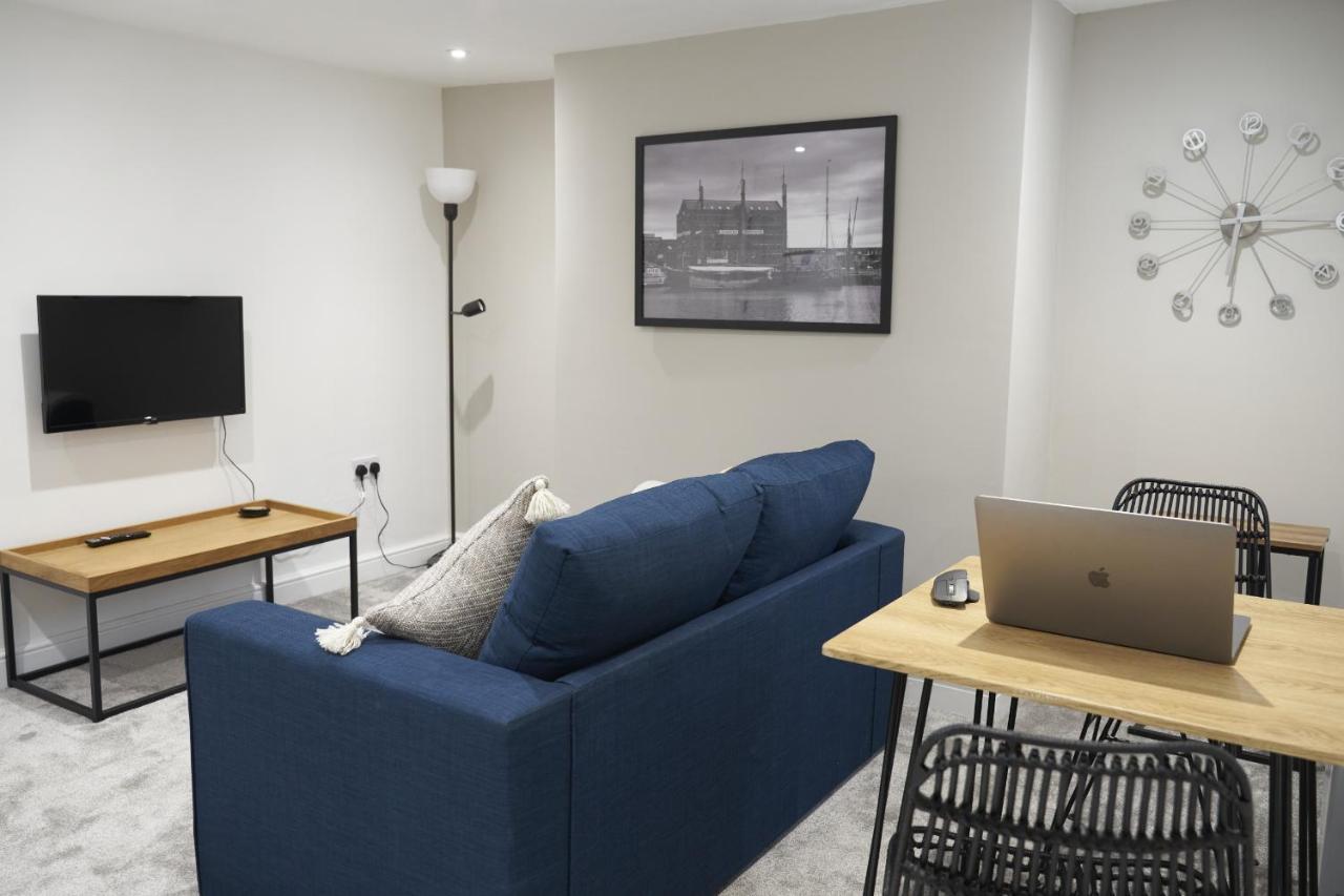 K Suites - Wellington Street 3 Gloucester