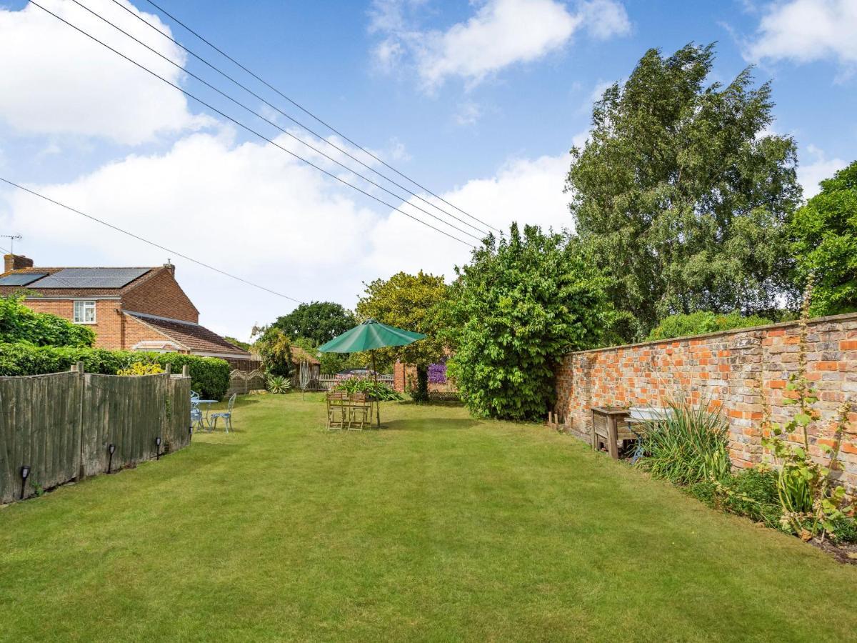 Wards Court 2 * Gloucester