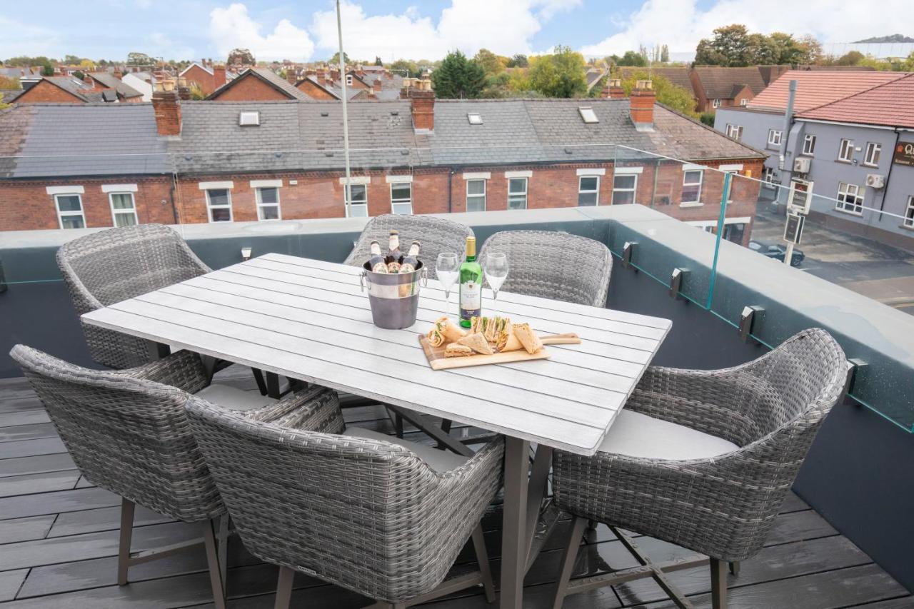 Elliot Oliver - Stunning Three Bedroom Penthouse With Large Terrace & Parking * Gloucester