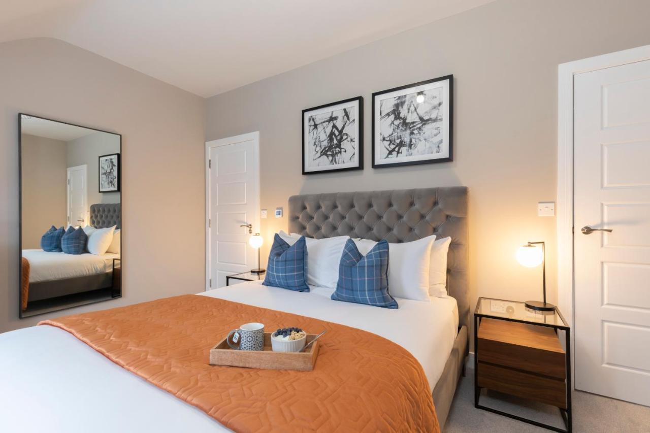 Apartment Elliot Oliver - Stylish Loft Style Two Bedroom With Parking Gloucester