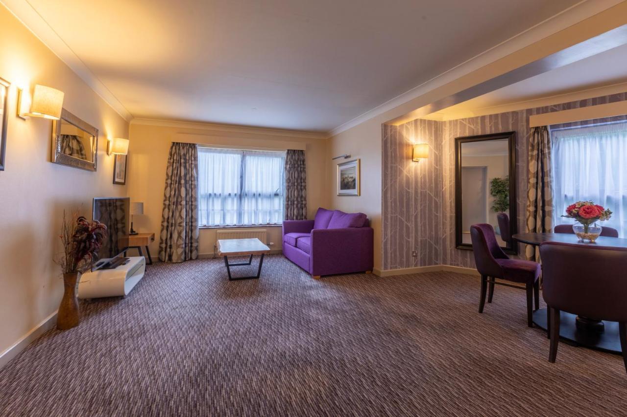 Robinswood Hotel, Bw Signature Collection Hotel Gloucester