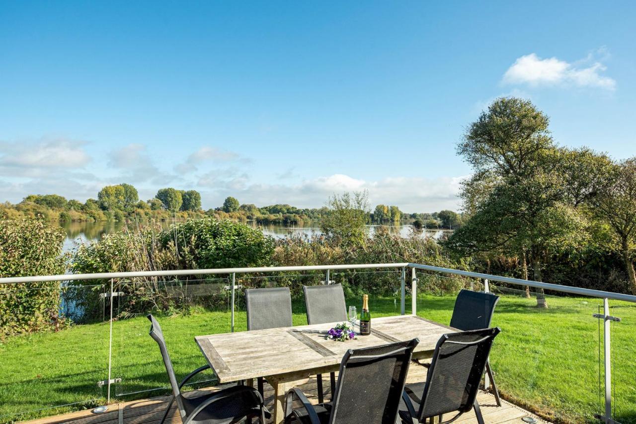 Lakeside Family Friendly Cw99 * Gloucester