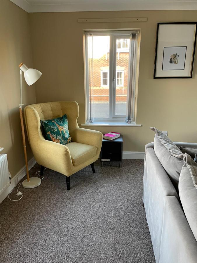 Quays Retreat: Spacious 3-bedroom Near The Docks Holiday home Gloucester