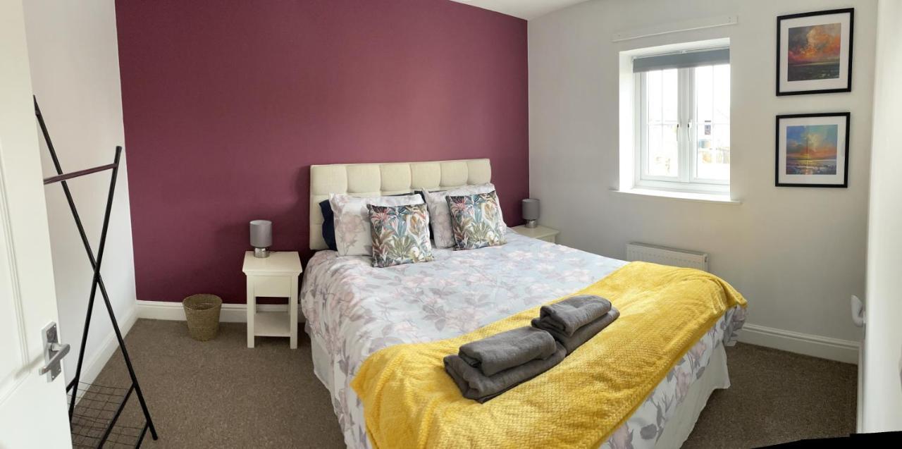 Quays Retreat: Spacious 3-bedroom Near The Docks Gloucester