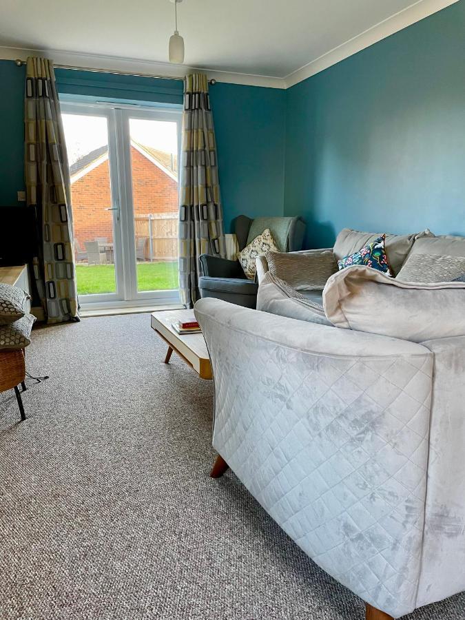 Holiday home Quays Retreat: Spacious 3-bedroom Near The Docks Gloucester