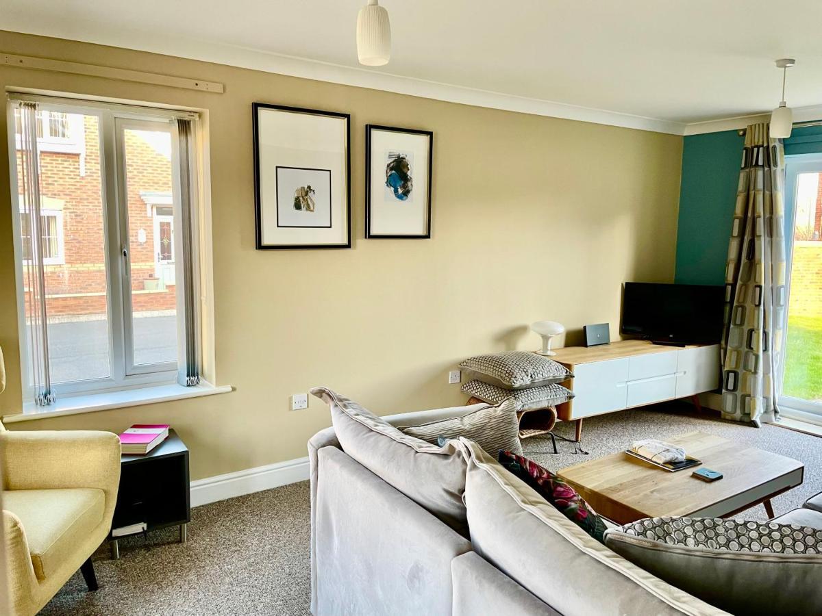 Holiday home Quays Retreat: Spacious 3-bedroom Near The Docks Gloucester