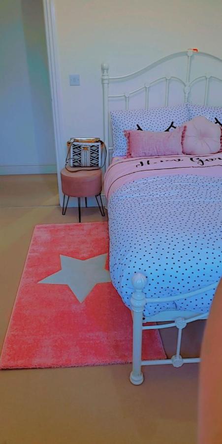 Flamingo Homestay Gloucester