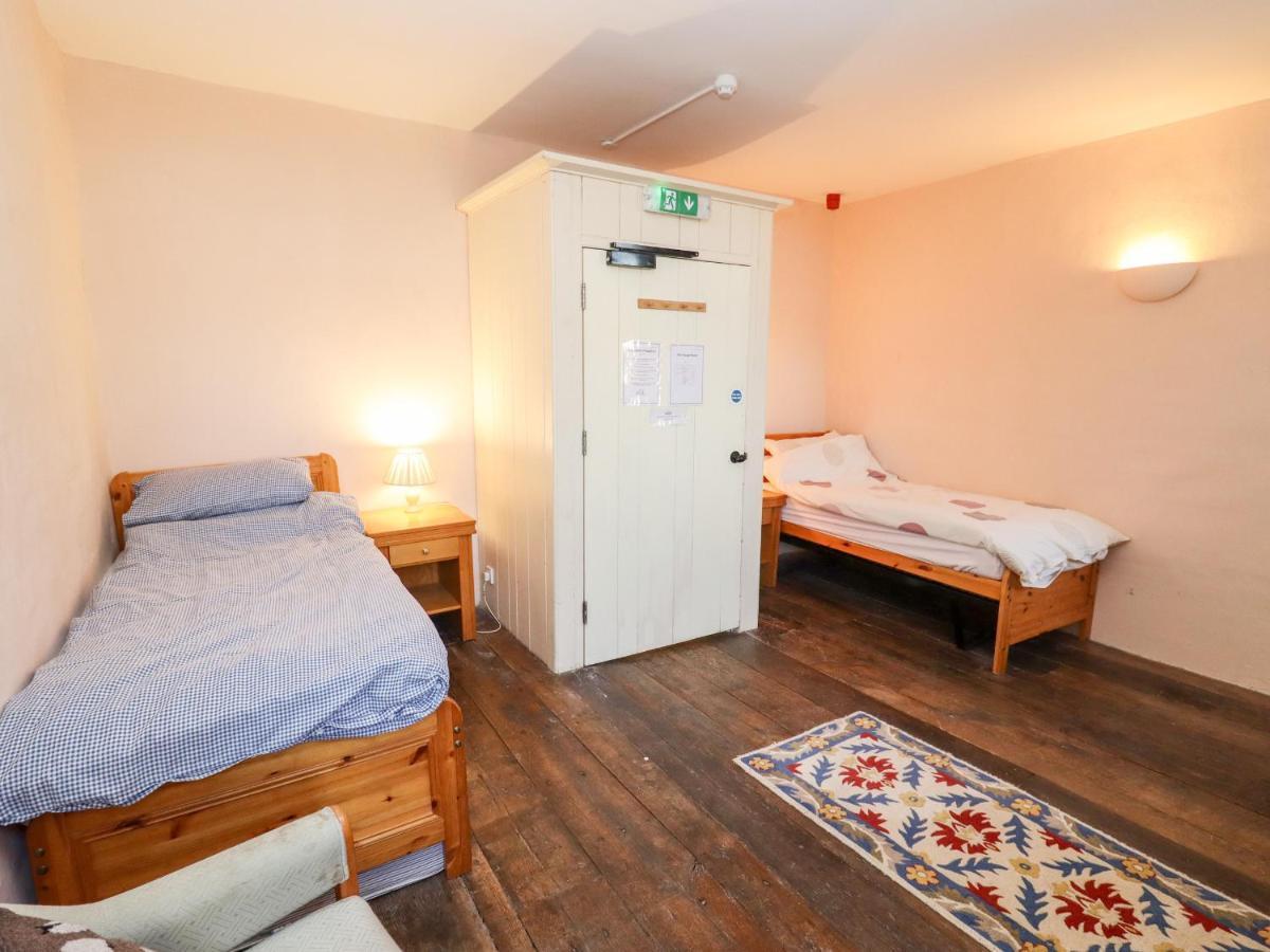 Holiday home Wick Court Farm