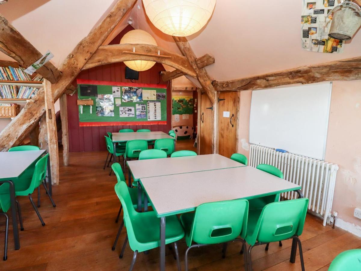 Wick Court Farm *