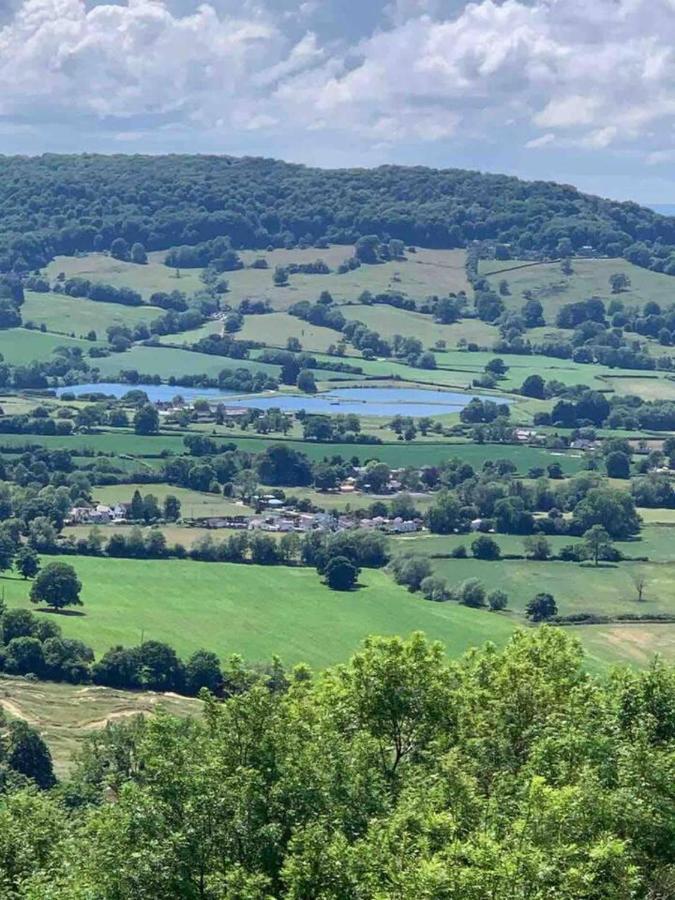 Blacklaines Annexe Birdlip - Pet Friendly! Holiday home *