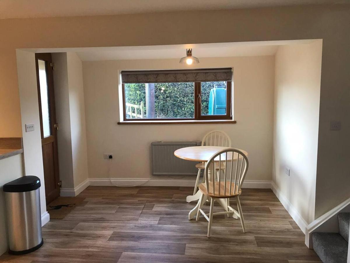 Blacklaines Annexe Birdlip - Pet Friendly! Holiday home