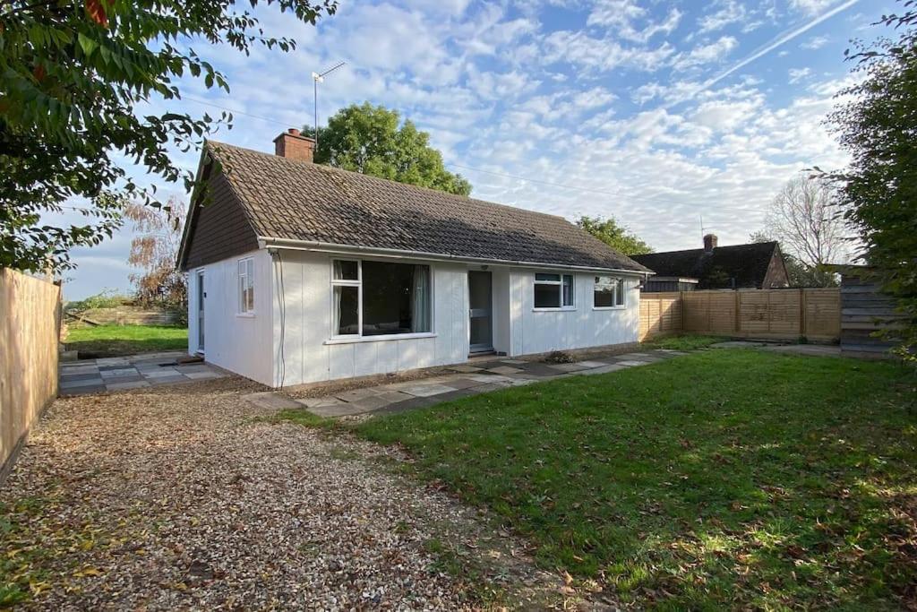 Holiday home Cheerful 3 Bedroom With Indoor Fire Place *
