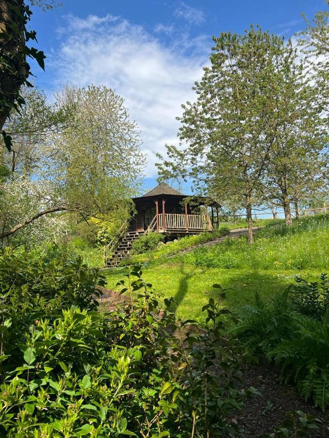 Danu House * Gloucester