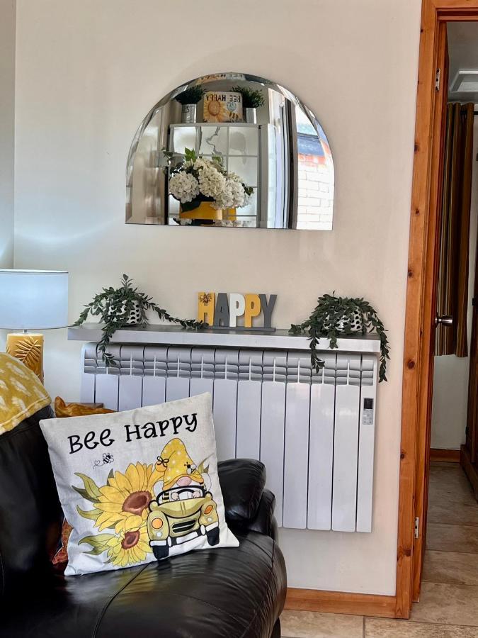 Beautiful Bijou Bungalow Holiday home *