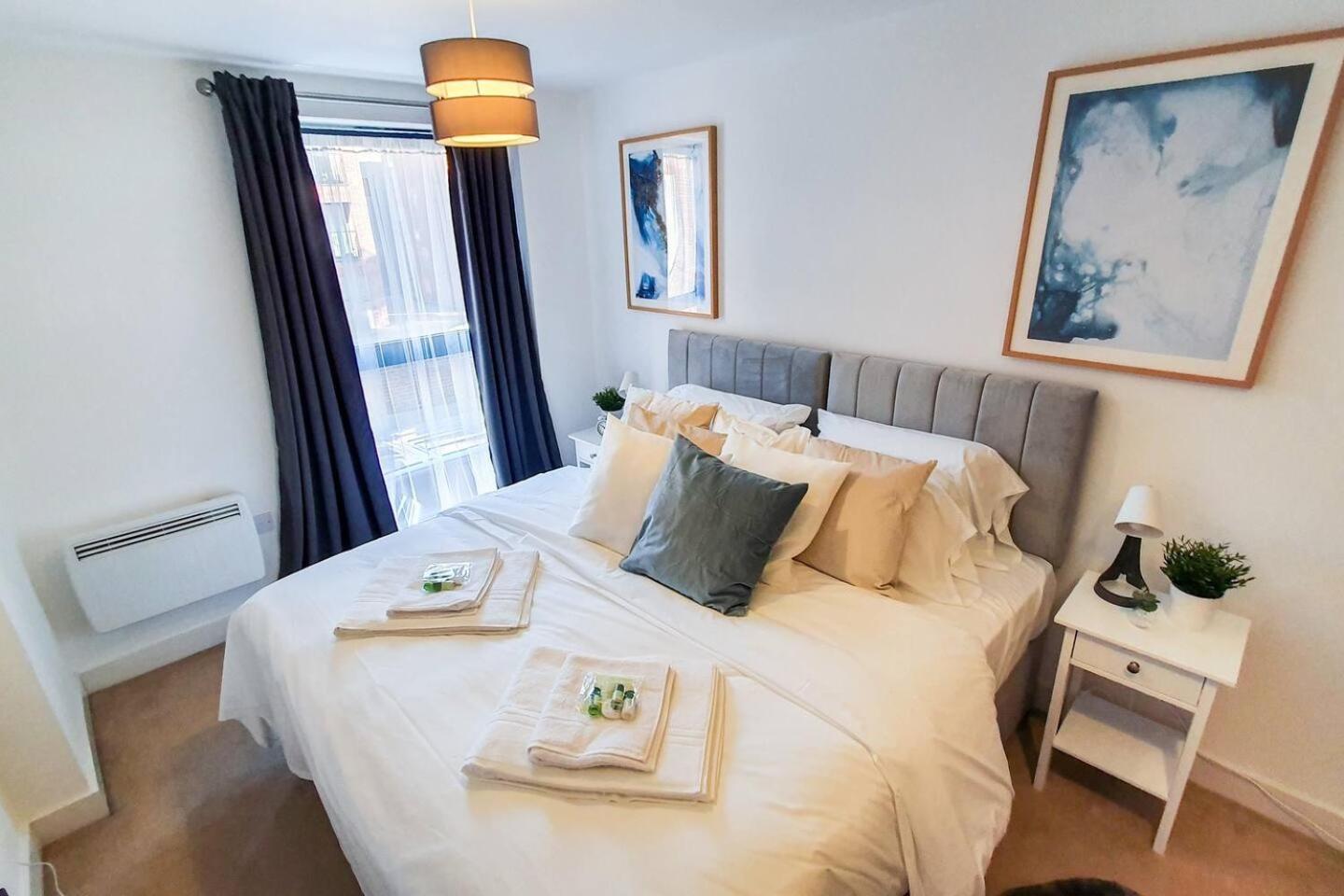 Apartment Lovely Flat In Kiln Close With Free Parking Gloucester