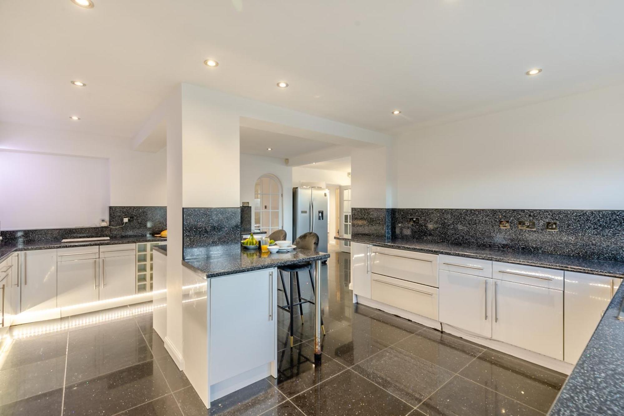 Robinswood House - A Beautiful Family Near The Cotswold