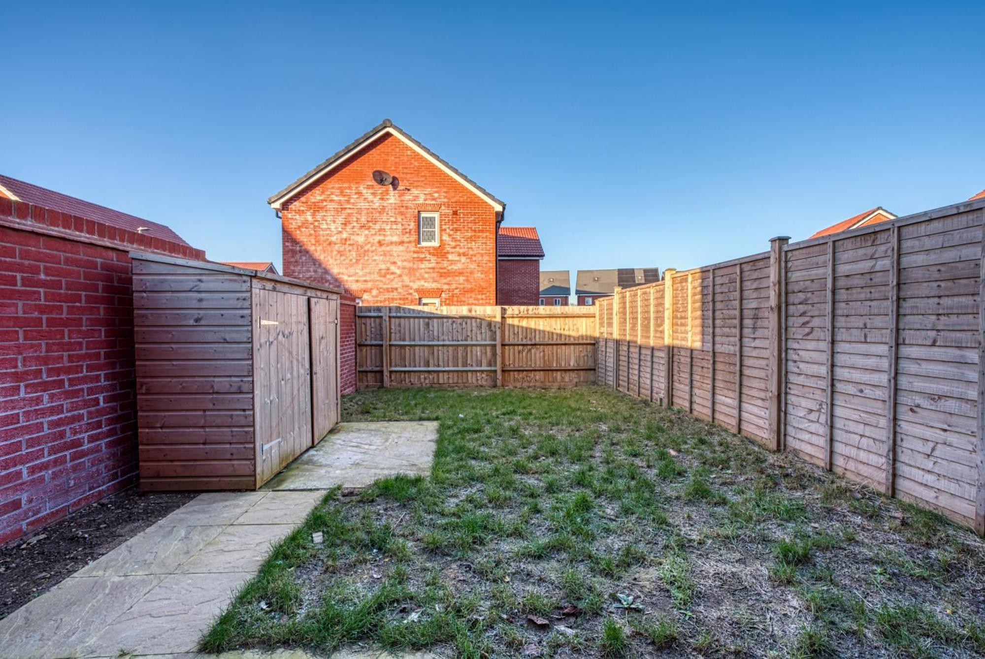Apartment Stylish 4-bedroom Townhouse With Two Large Parking Spaces And Superfast Wi-fi Gloucester