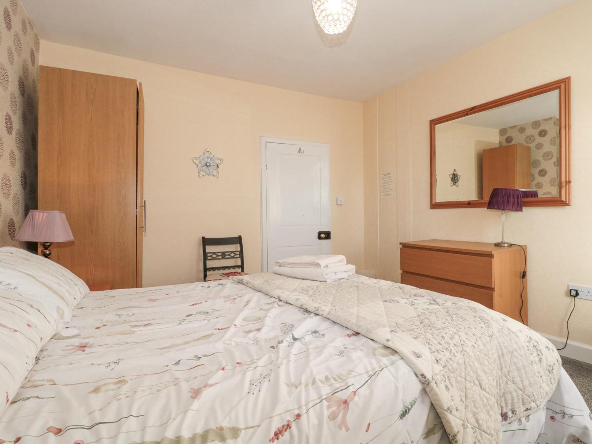 Wards Court 2 Apartment *
