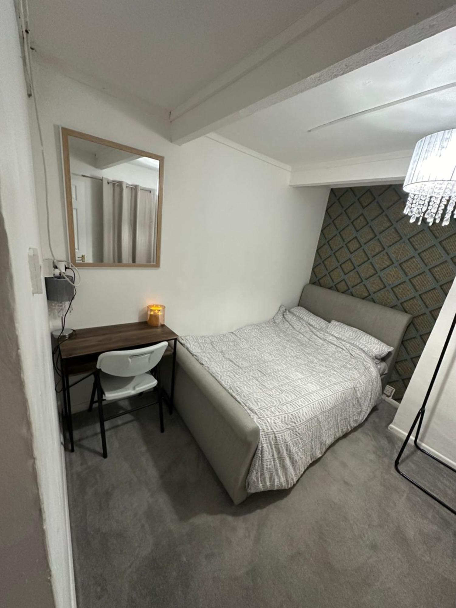 Flexyhomes Next To Royal Hospital 2 Minutes Walk Away * Gloucester