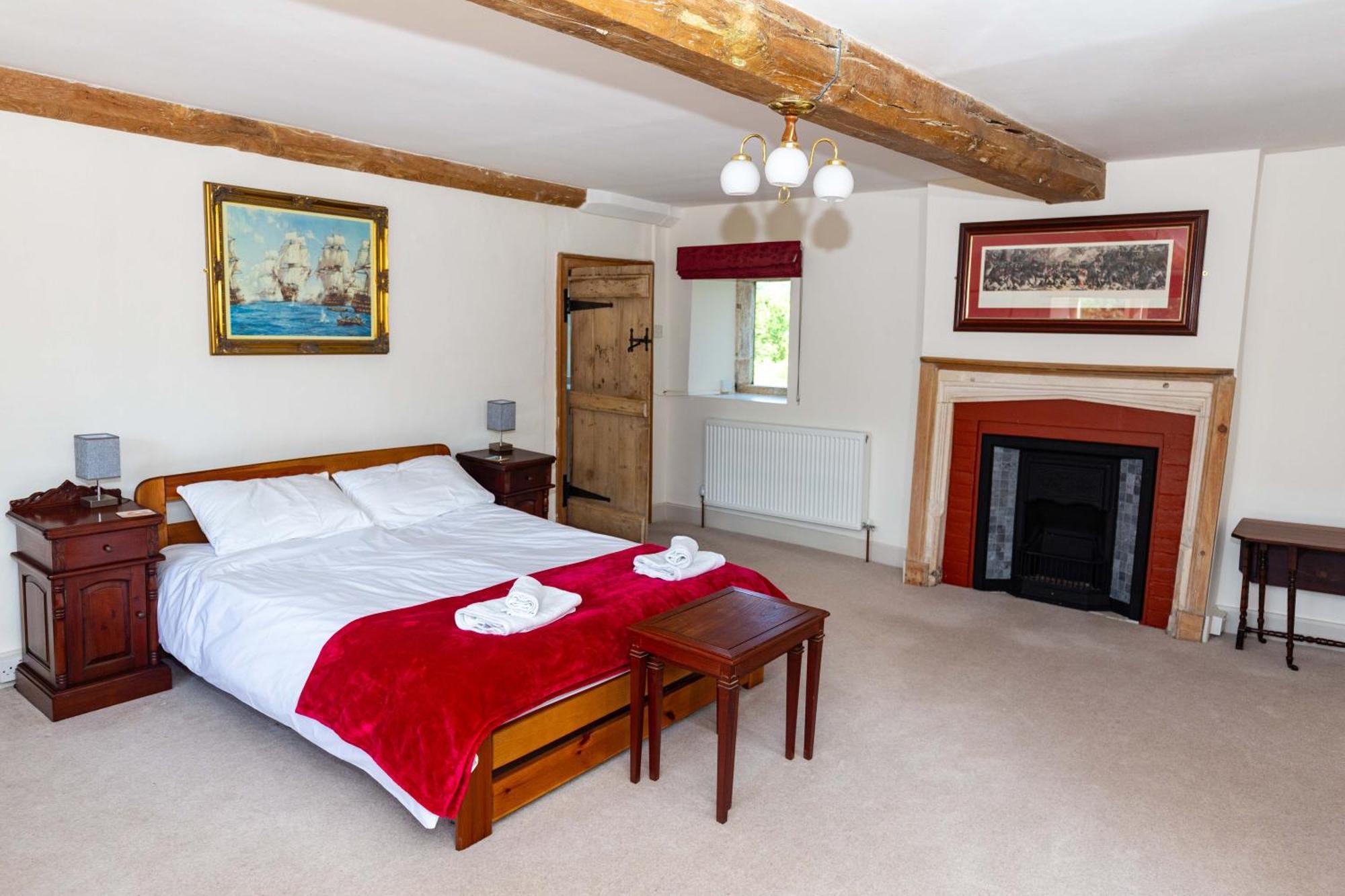Hayes Farm - 8 Holiday home