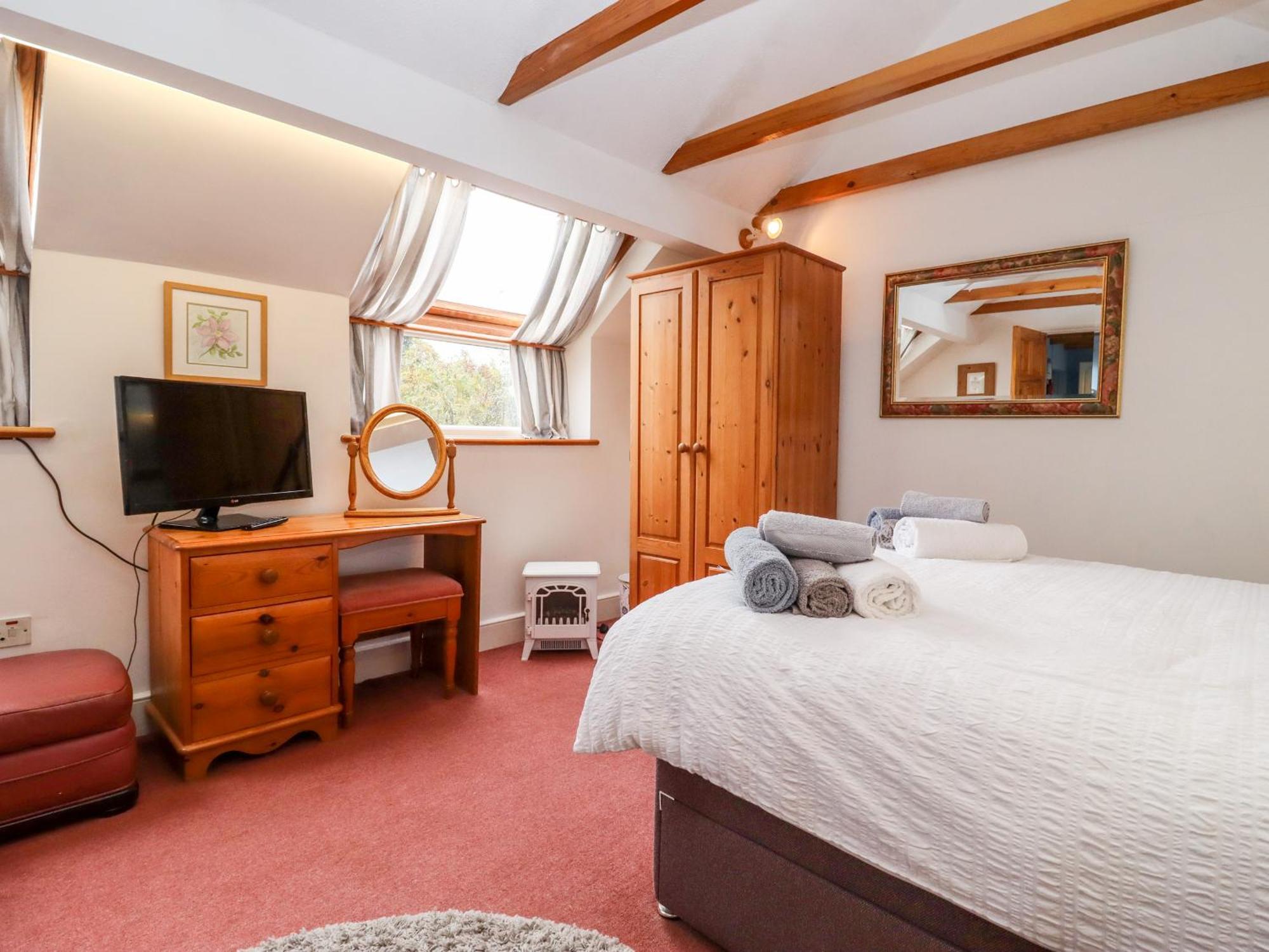 Apartment Granary *
