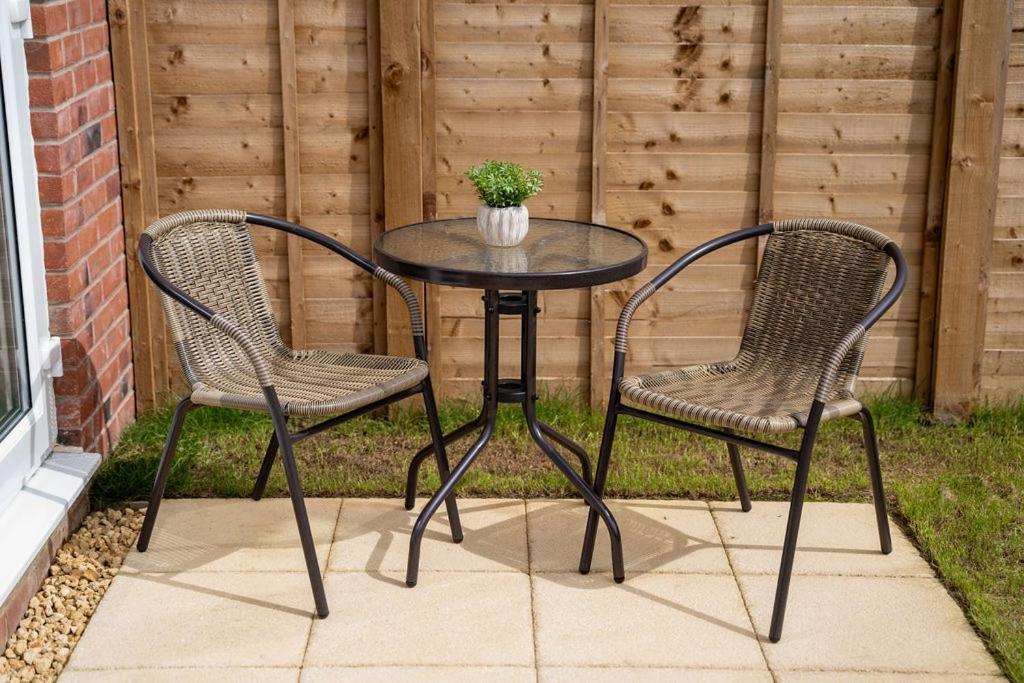 Holiday home Huge Weekly & Monthly Savings - Free Parking - Wi-fi & Netflix