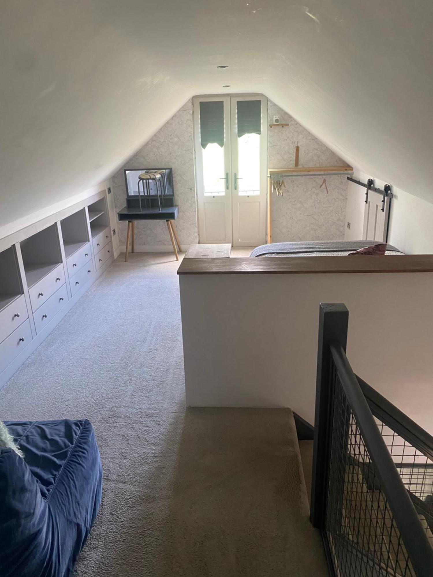 Apartment Upstairs River