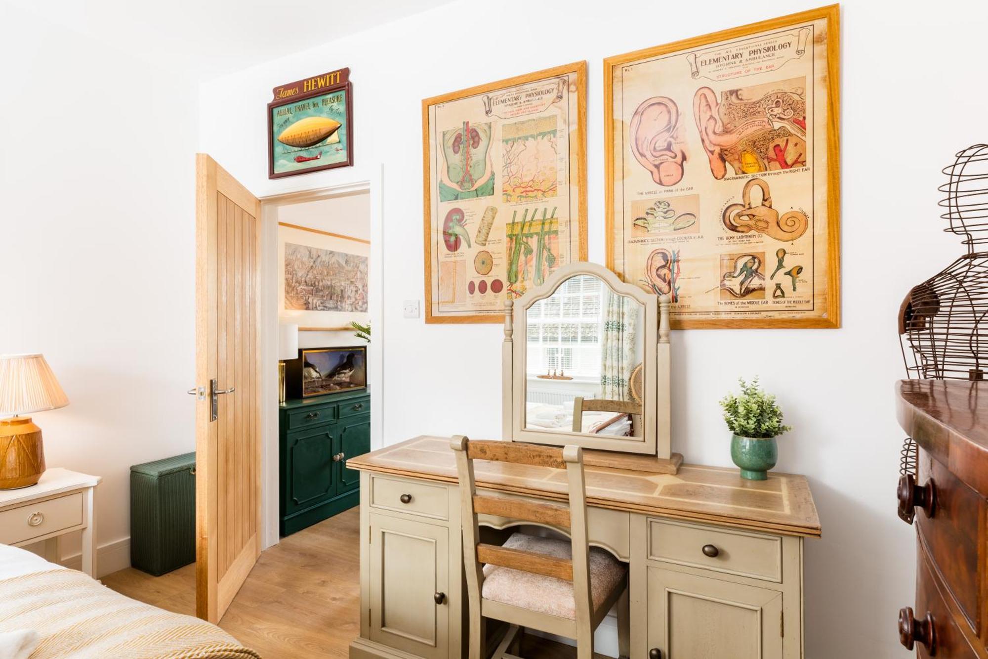 Quiet Location Near The Docks Secure Parking X2 Apartamento