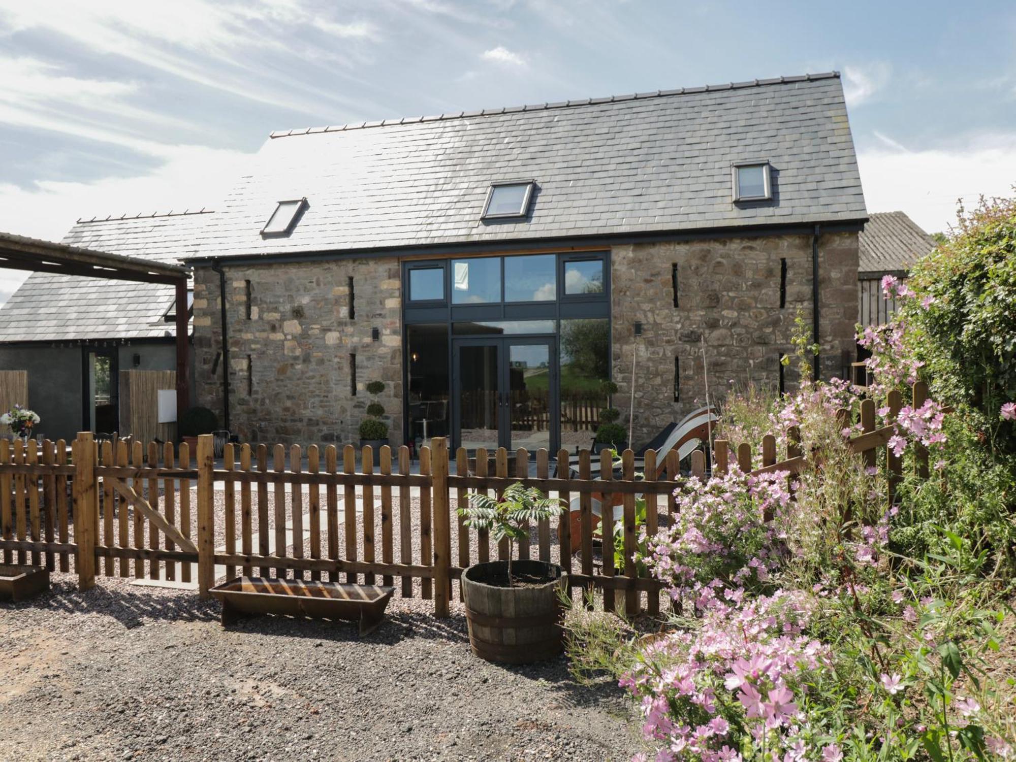 The Hay Barn Holiday home Gloucester
