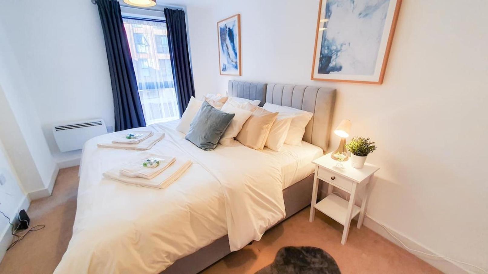 Lovely Flat In Kiln Close With Free Parking *