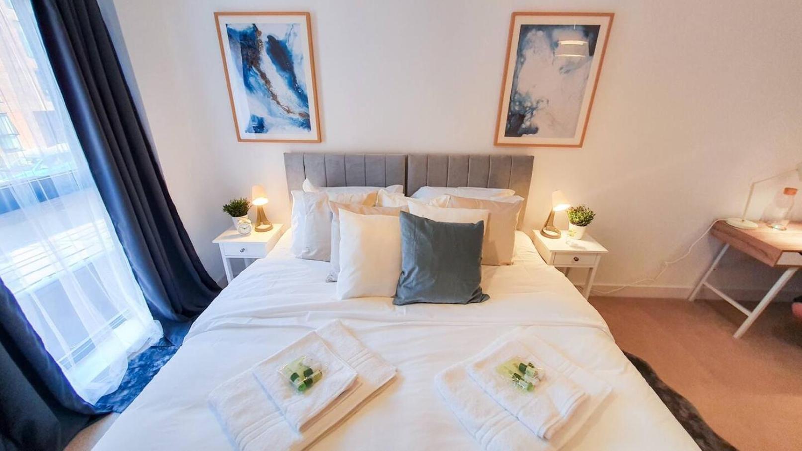 Lovely Flat In Kiln Close With Free Parking