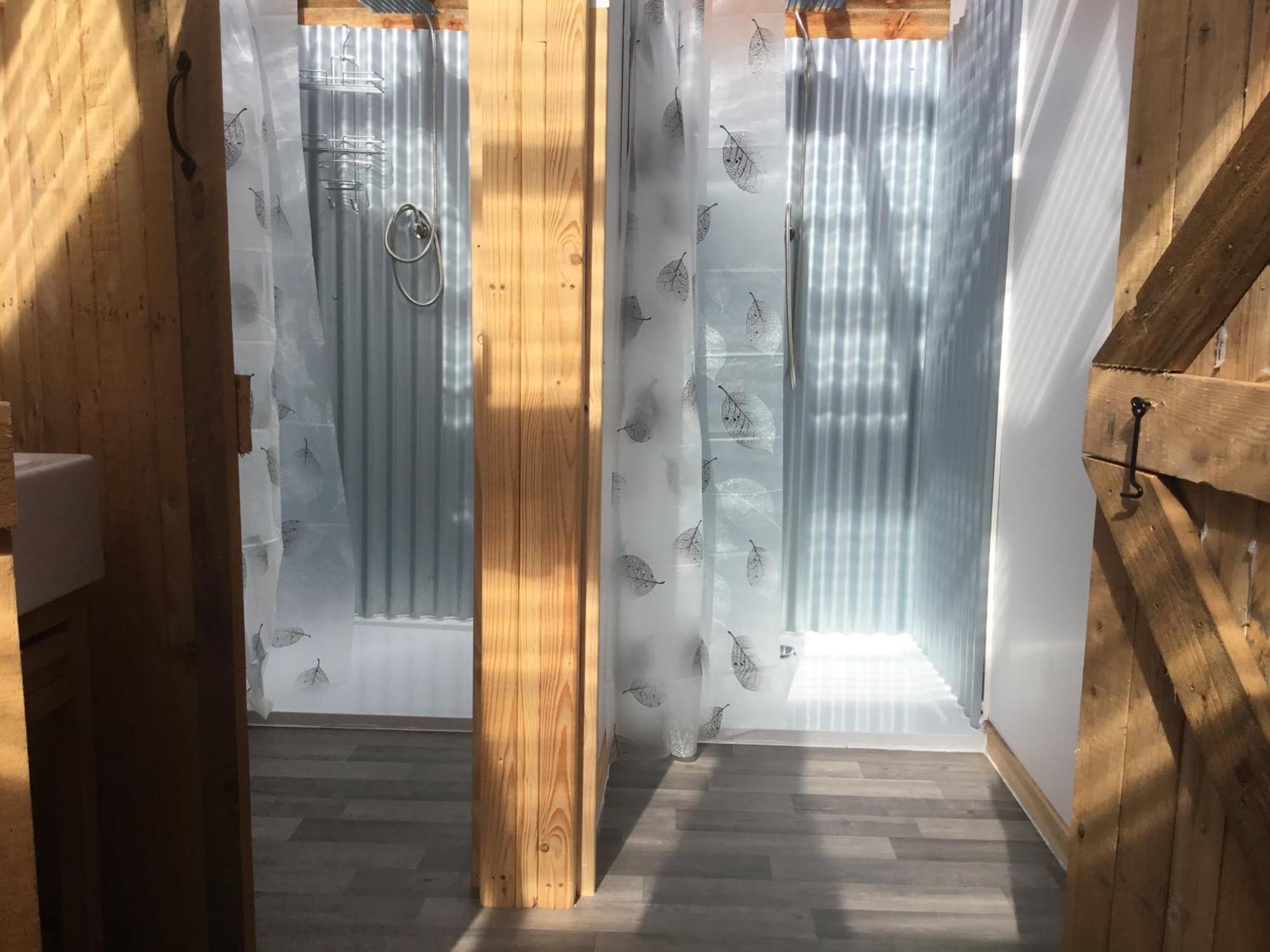 Fields Glamping Luxury tent