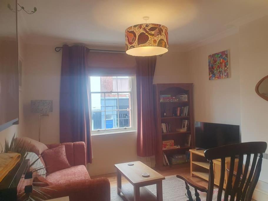 Apartment - Cosy And Modern *